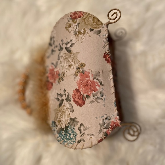 Lampshade - Picture 6 of 7